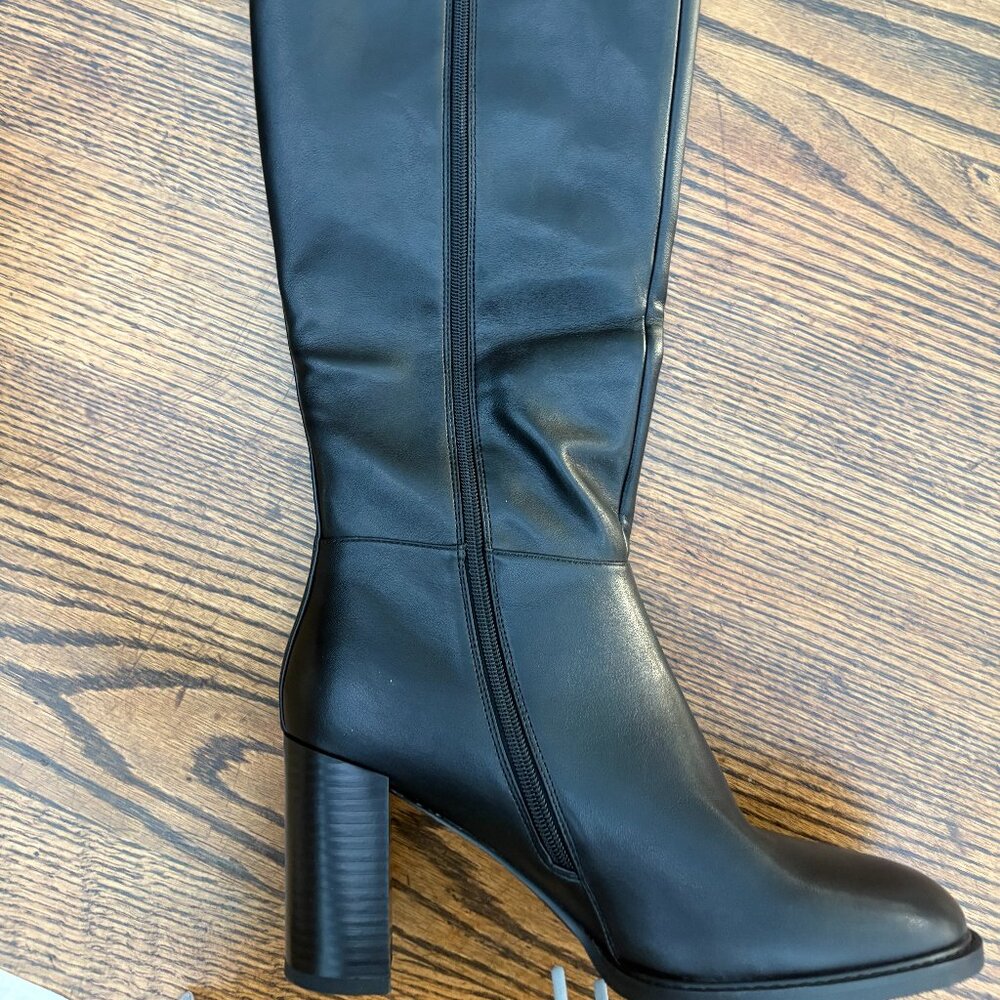 Black Square-Toe Chunk Heel Knee High Boots - Picture 6 of 11